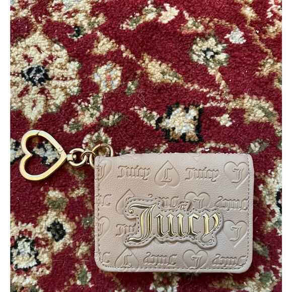 Juicy Couture Nude Beige Card Holder Wallet with Heart Keychain - Picture 1 of 6